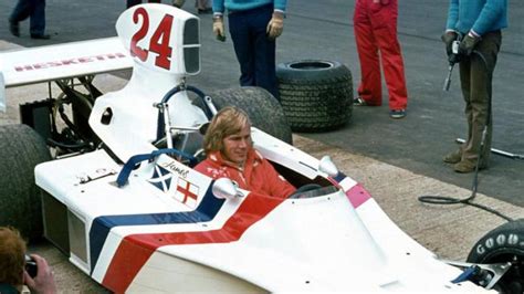 El polémico expiloto de F1 James Hunt falleció en .